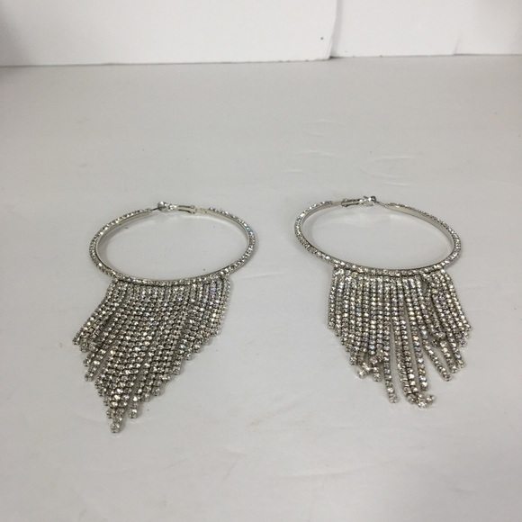 NOIR Dazzling earrings with rhinestone tassels - Picture 7 of 9